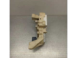 Pojistková skříňka 3677062JB0, B62JB Suzuki Swift 2007