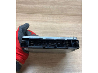 Блок управления двигателем Блок управления MB0797008831   Volvo V70