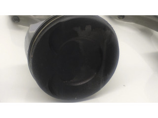 Píst 84L157 Audi S5 Facelift pro benzínový motor 3.0