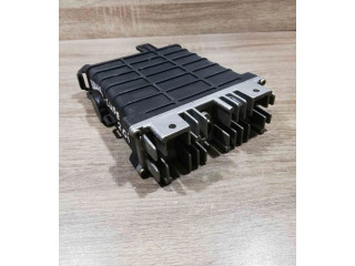 Řídící jednotka 893907404, 0261200220 Audi 80 90 B3 1986