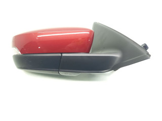 Зеркало электрическое Skoda Fabia Mk3 (NJ) 2015 - 2021 года