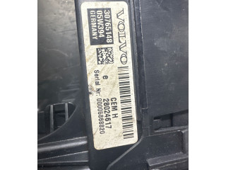Блок предохранителей 30765148, 28024617   Volvo XC90    