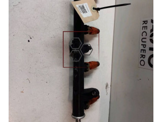 Топливная рампа 60653405 Alfa Romeo 147