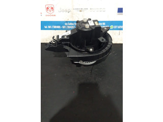 Вентилятор печки       Jeep Renegade