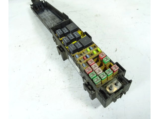 Блок предохранителей  56050700AA   Jeep Grand Cherokee (WJ)    