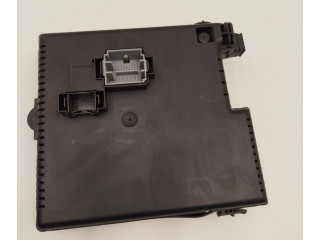 Блок предохранителей 30728512, 28017881   Volvo V70    