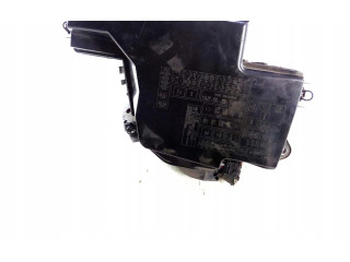 Pojistková skříňka Lexus GS 300 350 430 450H 2007