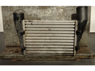 Интеркулер  058145805A, 1402007   Volkswagen Passat Alltrack 