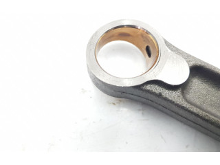 Шатун  7701475074    Dacia Dokker  1.5