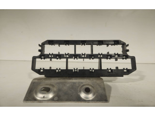 Pojistková skříňka 4A0937545E Audi A8 S8 D2 4D 1998