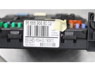Блок предохранителей 966689568002   Citroen C5    