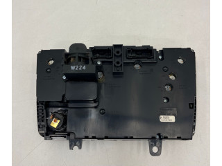 Блок управления климат-контролем 8682929, 3272300003 Volvo S80