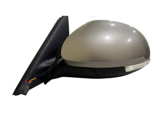 Зеркало электрическое Skoda Yeti (5L) 2009 - 2017 года