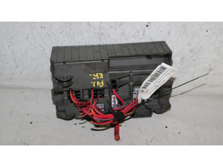 Pojistková skříňka BMW X6 E71 2010