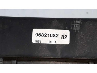 Блок предохранителей 96821082, 6H25 Chevrolet Captiva