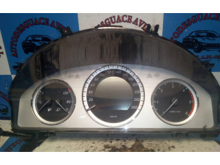 Панель приборов A2049023600   Mercedes-Benz GLK (X204)       