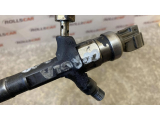 Vstřikovač 2367027020 Toyota Corolla E120 E130 pro naftový motor 2.0