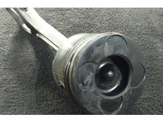 Píst BMW X5 E53 pro naftový motor 3.0