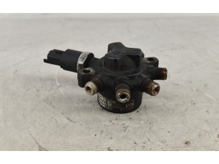 Топливная рампа 9307Z502B, R9144Z010B Renault Clio II