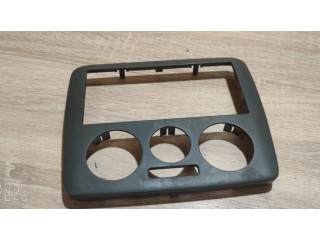 Другая деталь салона