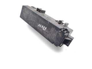 Блок предохранителей    Jeep Commander    