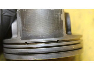 Поршень с шатуном 4J11 Mitsubishi Outlander