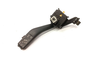 Ручка поворотов/ фонарей 1K0953513F, 1K0953513A   Skoda Octavia Mk2 (1Z)