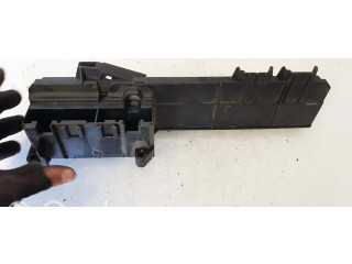 Pojistková skříňka 15613290, 18684 BMW 5 E60 E61 2003