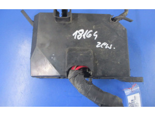 Блок предохранителей 91210-2D010, 91210-2D010 Audi Coupe