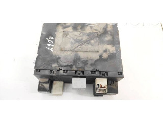 Блок предохранителей  3C0937049E, 3C0937049E   Volkswagen Touran I    