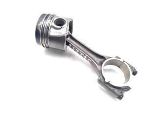  Поршень с шатуном CFWA CFWA  Skoda Fabia Mk2 (5J)  