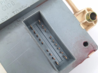 Pojistková skříňka 46767353NPL Fiat Punto (188) 2001