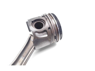 Поршень с шатуном 224DT 9688245380 Jaguar XF