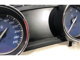 Přístrojová deska Maserati Quattroporte 2013 670009736