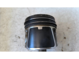 Píst 080340 Opel Vivaro pro naftový motor 1.6