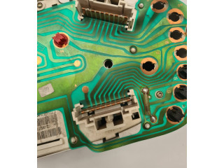 Панель приборов 685100000 Dacia Solenza