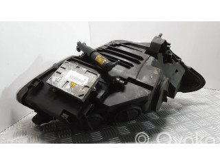 Передняя фара  