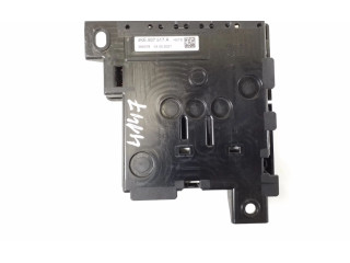 Блок предохранителей 4KE937517A Audi e-tron