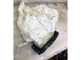 Подушка безопасности пассажира 83a880204d   Audi Q3 F3