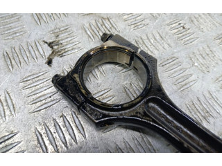 Píst Toyota Avensis T270