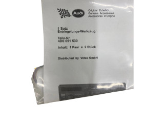 Поршень Считывающее устройство CD/DVD навигации (GPS)    Audi A3 S3 8L  