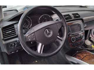 Подушка безопасности пассажира Mercedes-Benz R W251