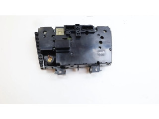 Блок управления климат-контролем    Volvo V70
