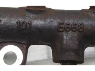 Топливная рампа 9681549580, 9658227880 Ford S-MAX для двигателя T1WB