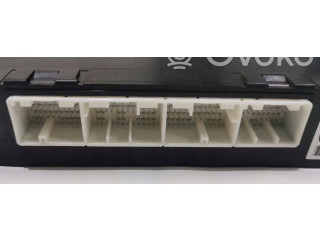 Блок управления 88281SG220 Subaru Forester SJ