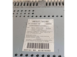Радио/ проигрыватель CD/DVD / навигация 4X187038B, MR587702HA Mitsubishi Colt