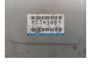 Блок управления двигателя E2T63677 Mitsubishi Pajero Sport I