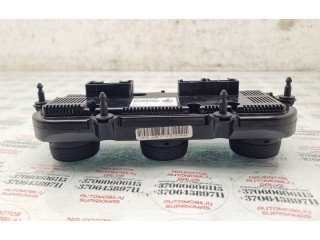 Блок управления климат-контролем 5E0820047N Skoda Octavia Mk3 (5E)