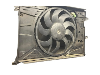 Электрический вентилятор радиаторов    52009102, 8E4500000   Jeep Renegade