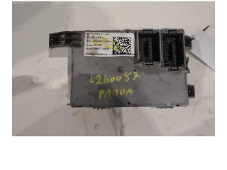   Pojistková skříňka 00519584720   Fiat Panda III 2011